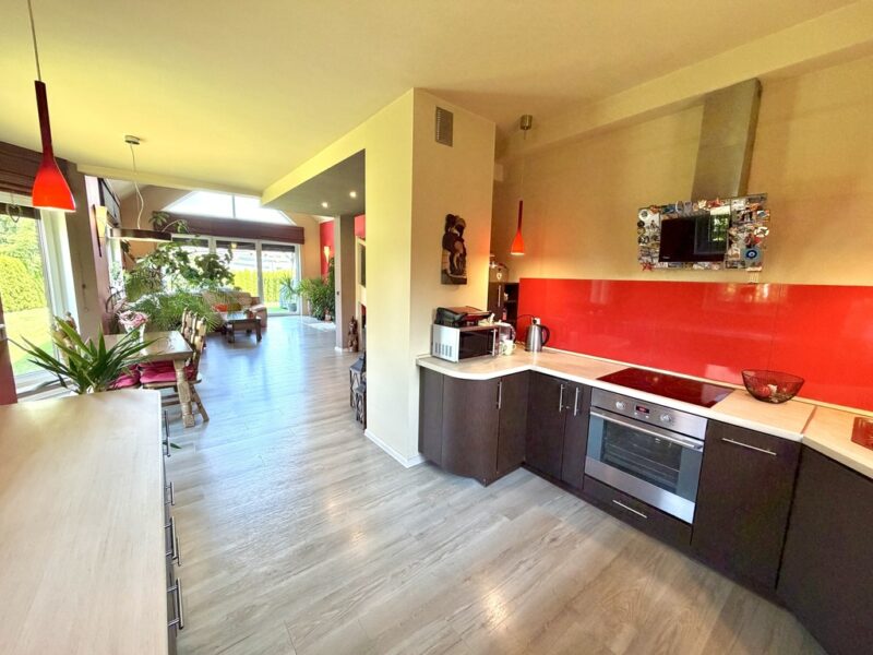 Wyjątkowy dom 240 m² | Pompa, solary, garaż