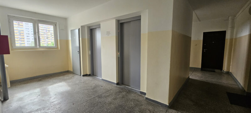 Spół. własnościowe | 48,5 m2 | 2 pokoje | balkon