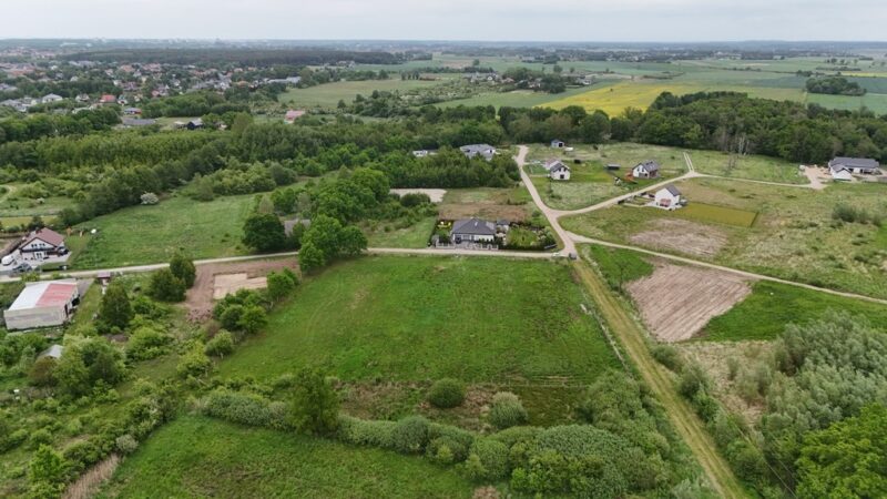 Stary Borek | 8035 m² | Koncepcja kameralnego osie