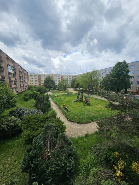 Zawadzkiego 3 pokoje z balkonem 1 piętro !!1