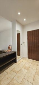 Dwa pokoje na parterze z miejscem post. Pogodno