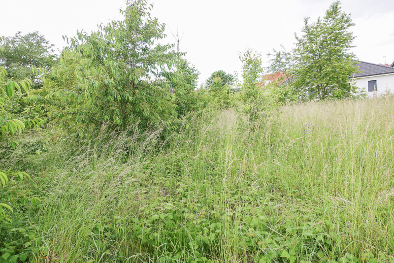 Dobra działka budowlana 796 m2, media