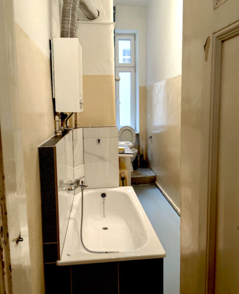 Mieszkanie 3-4 pokoje, balkon, centrum