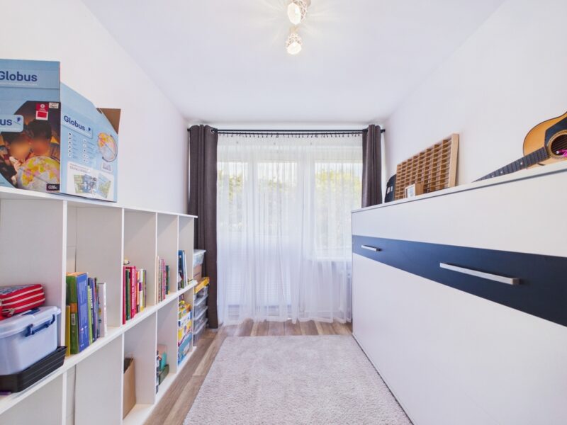 2 pok. po remoncie spółdzielczo własnościowe .
