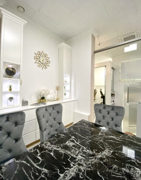 Lokal na sprzedaż – 83 m² | Parter | Centrum