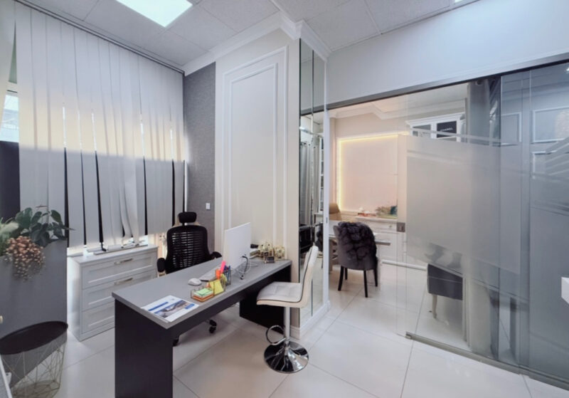 Lokal na sprzedaż – 83 m² | Parter | Centrum