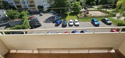 2 pokoje z dużym balkonem ul. Bat. Chłopskich