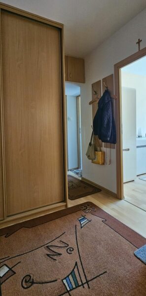2 pokoje na 1 piętrze, ul. Rydla