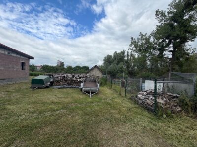 Dom na wsi bez sąsiadów | Działka 2803 m² Brzezin