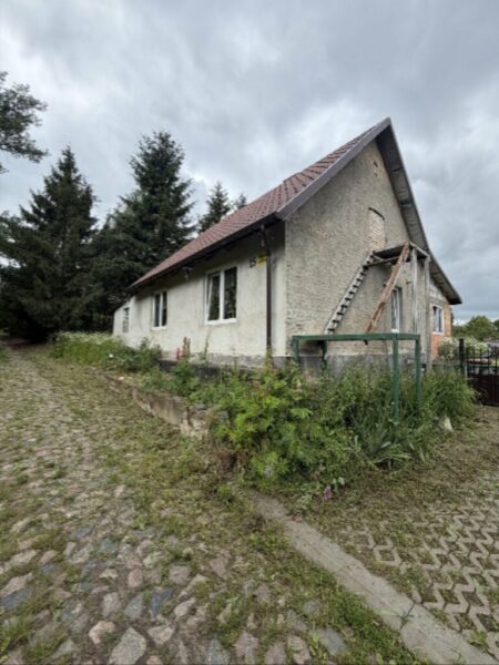 Dom na wsi bez sąsiadów | Działka 2803 m² Brzezin
