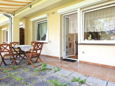 Sprzedam 2 pokoje na parterze 38 m² w Łukęcinie