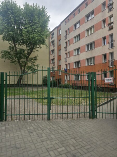 Kawalerka przy Uniwersytecie z balkonem !!!