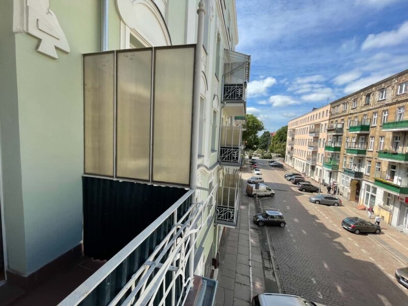 Turzyn, 2 pokoje z balkonem, 330 cm wys., 47,48 m²
