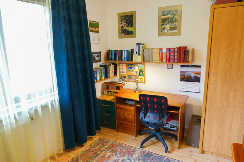 Pomorzany 2 pokoje 49,55 m2, III p. 2002 r. balkon