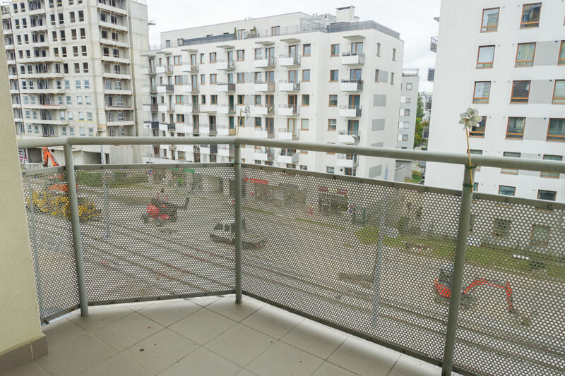Pomorzany 2 pokoje 49,55 m2, III p. 2002 r. balkon