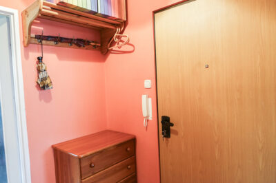 Pomorzany 2 pokoje 49,55 m2, III p. 2002 r. balkon