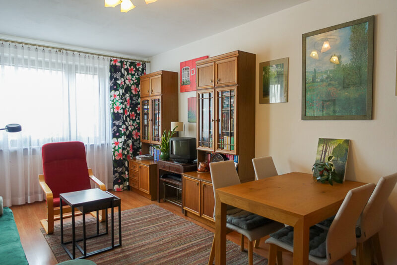 Pomorzany 2 pokoje 49,55 m2, III p. 2002 r. balkon
