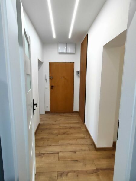 46 m², I piętro, 2 pok., po generalnym remontcie