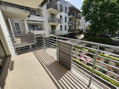 Apartament 3pok.,winda, garaż, balkon - Centrum
