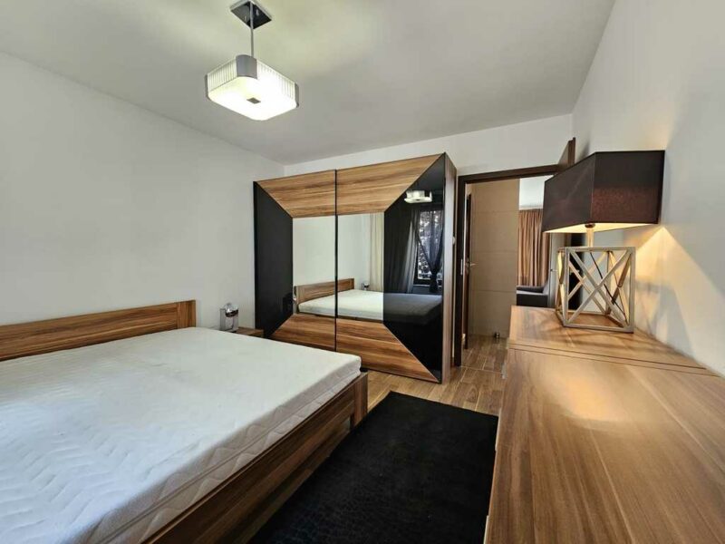 Apartament 3pok.,winda, garaż, balkon - Centrum
