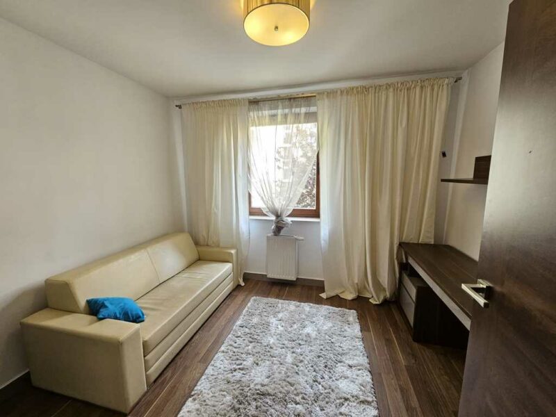 Apartament 3pok.,winda, garaż, balkon - Centrum
