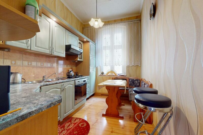 3-pokojowe mieszkanie z balkonem