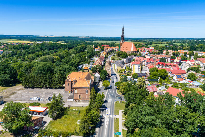 Budynek z XIX wieku | Centrum Chojny | Inwestycja