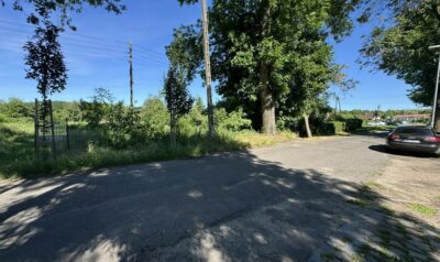 Działka z WZ-0,14ha-zabud. jendoro. z 2 mieszkań.