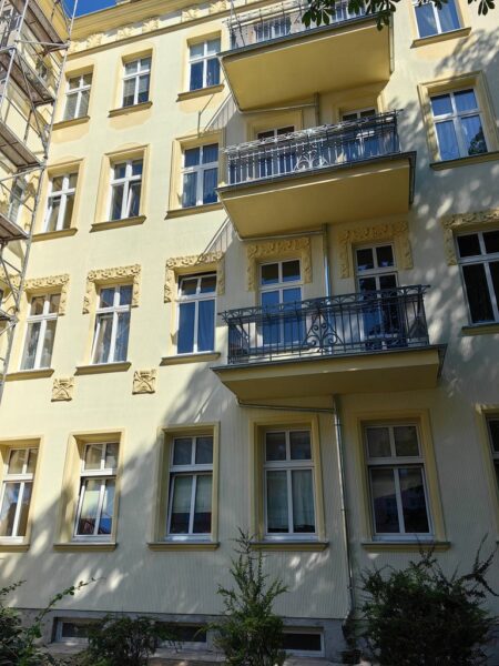 Mieszkanie 3-4 pokoje, balkon, centrum