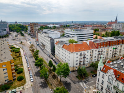 Przytulna kawalerka w centrum z balkonem!