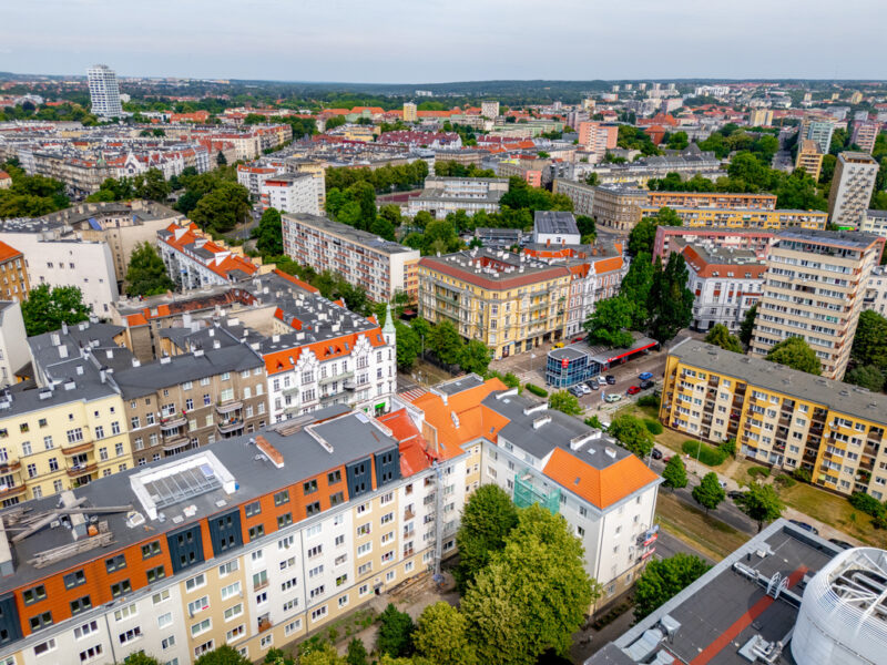 Przytulna kawalerka w centrum z balkonem!