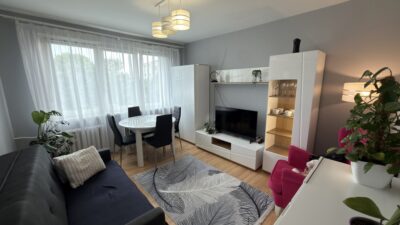 Jasne 2 pokoje | osobna kuchnia | 2 piętro