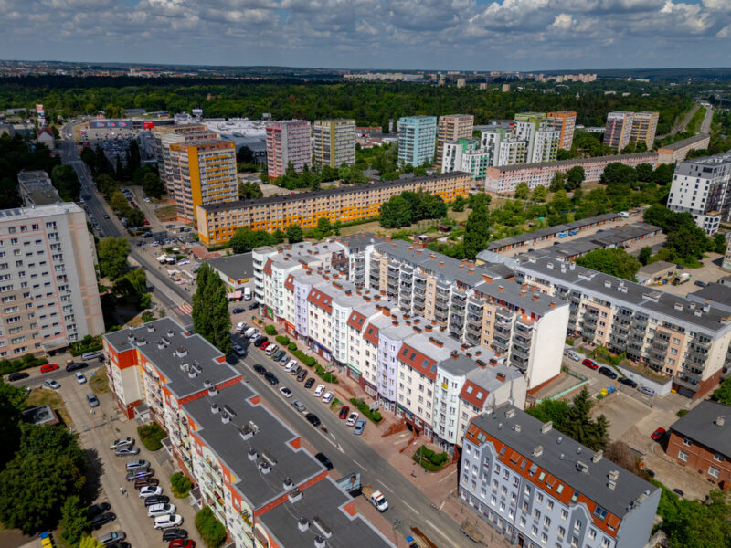 Przestronne mieszkanie z balkonem i garażem!