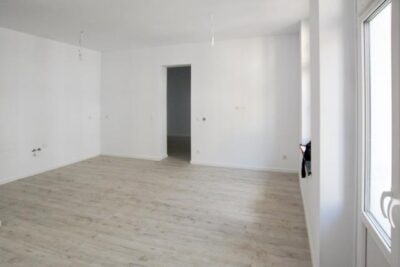 Śródmieście 3 pokoje, balkon, po remoncie, 1 p.