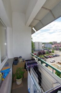 3 POKOJE Z BALKONEM !!!