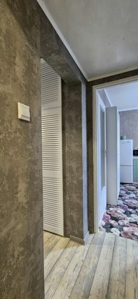 Duża kawalerka przy Rondzie Uniwersyteckim