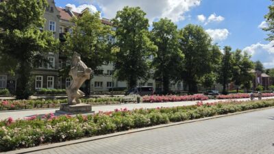 Prestiżowa lokalizacja! 3 pokoje w kamienicy.