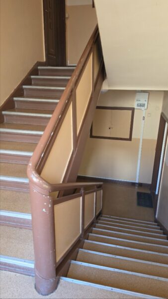 Prestiżowa lokalizacja! 3 pokoje w kamienicy.