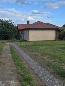Dom parterowy na dużej działce- Przęsocin