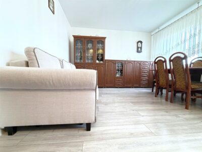 Roweckiego - Dwa Pokoje z balkonem Piwnicą-Police