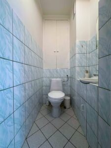 Roweckiego - Dwa Pokoje z balkonem Piwnicą-Police