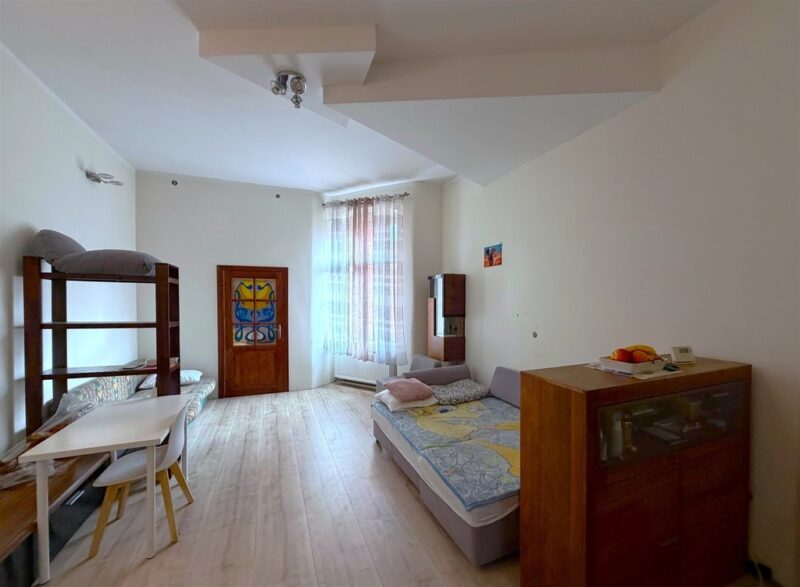 123m|4Pokoje|Dwie|Piwnice|Balkon