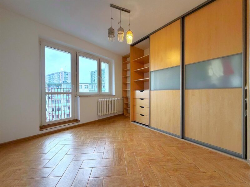 Spółdzielcze 3 Pokoje z balkonem i Piwnicą!