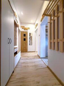 75m2 Mieszkanie/ 3 Pokoje/ 17m piwnica/ Balkon!