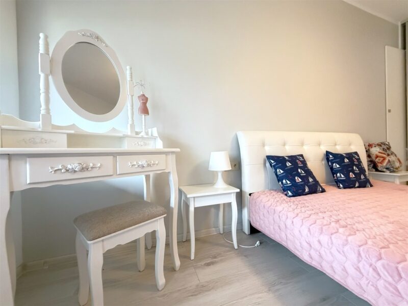 Apartament z Basenem, Kortami Tenisowymi, Tarasem!
