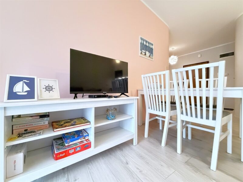 Apartament z Basenem, Kortami Tenisowymi, Tarasem!