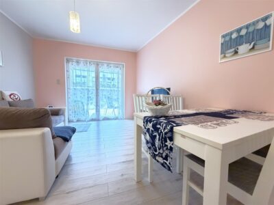 Apartament z Basenem, Kortami Tenisowymi, Tarasem!