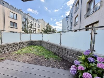 Przestronne 4-pokojowe mieszkanie na parterze