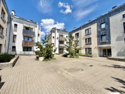 Przestronne 4-pokojowe mieszkanie na parterze