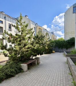 Przestronne 4-pokojowe mieszkanie na parterze